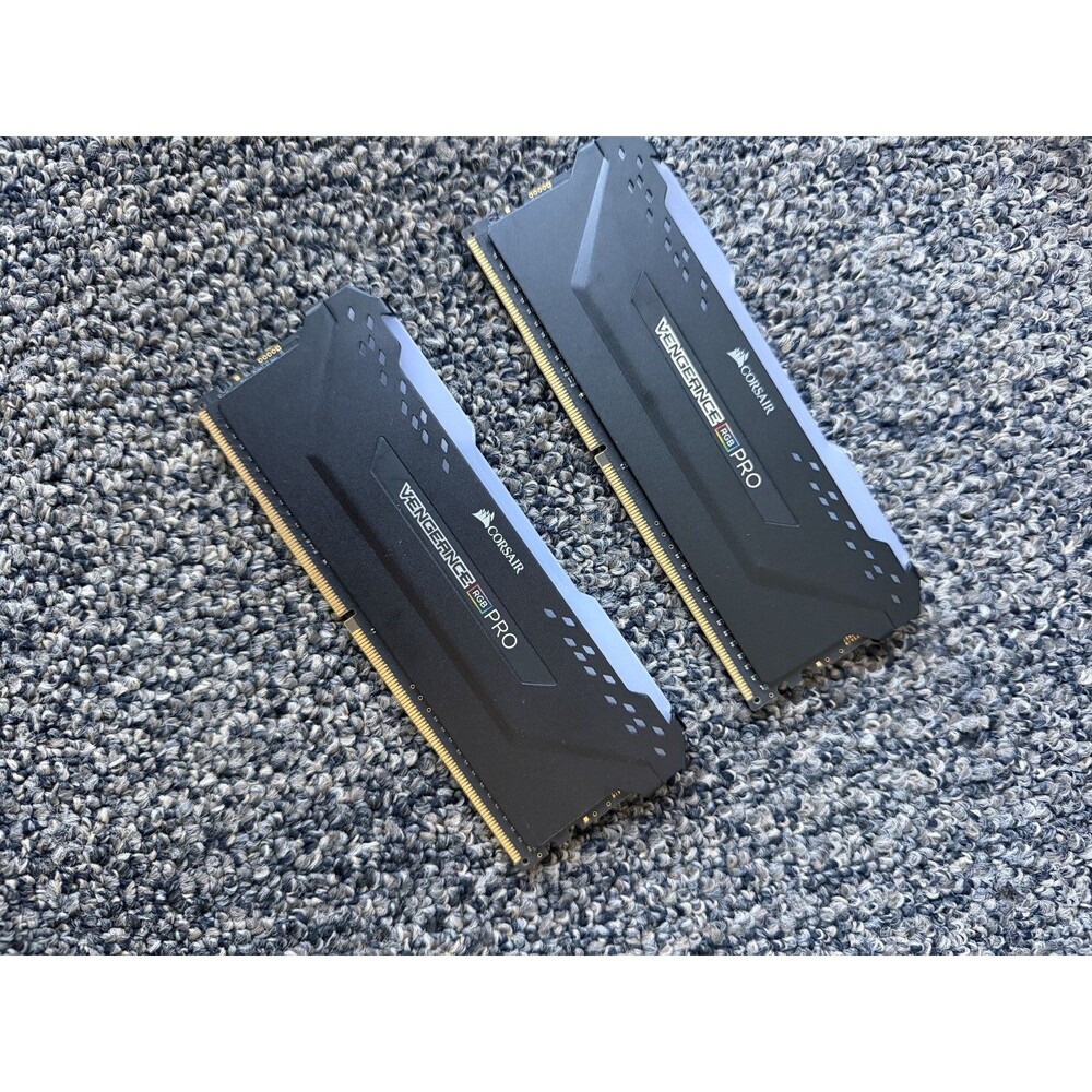 Corsair Vengeance RGB Pro 16GB (2x8GB) RAM DDR4 3200MHz CMW16GX4M2C3200C16